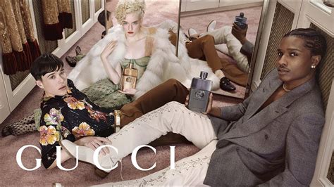 New Gucci Ads Point to Step